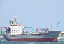 Спряха търсенето на моряците